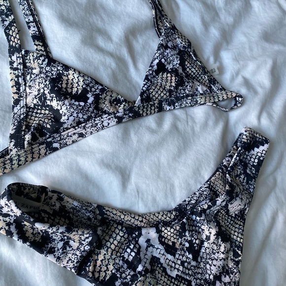 Bathing Suit Set - Picture 2 of 3